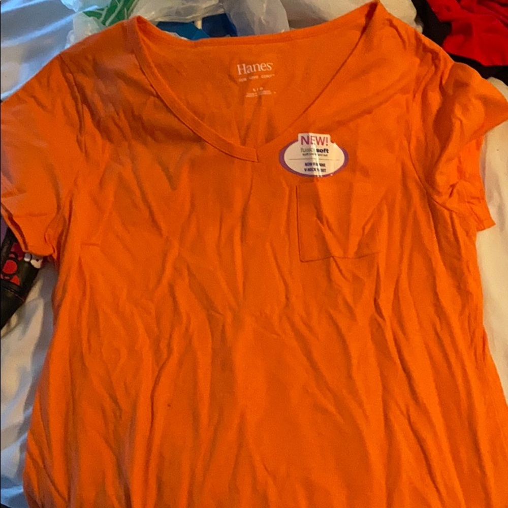 FREE WHEN BUNDLED. NWT TEE SHIRT